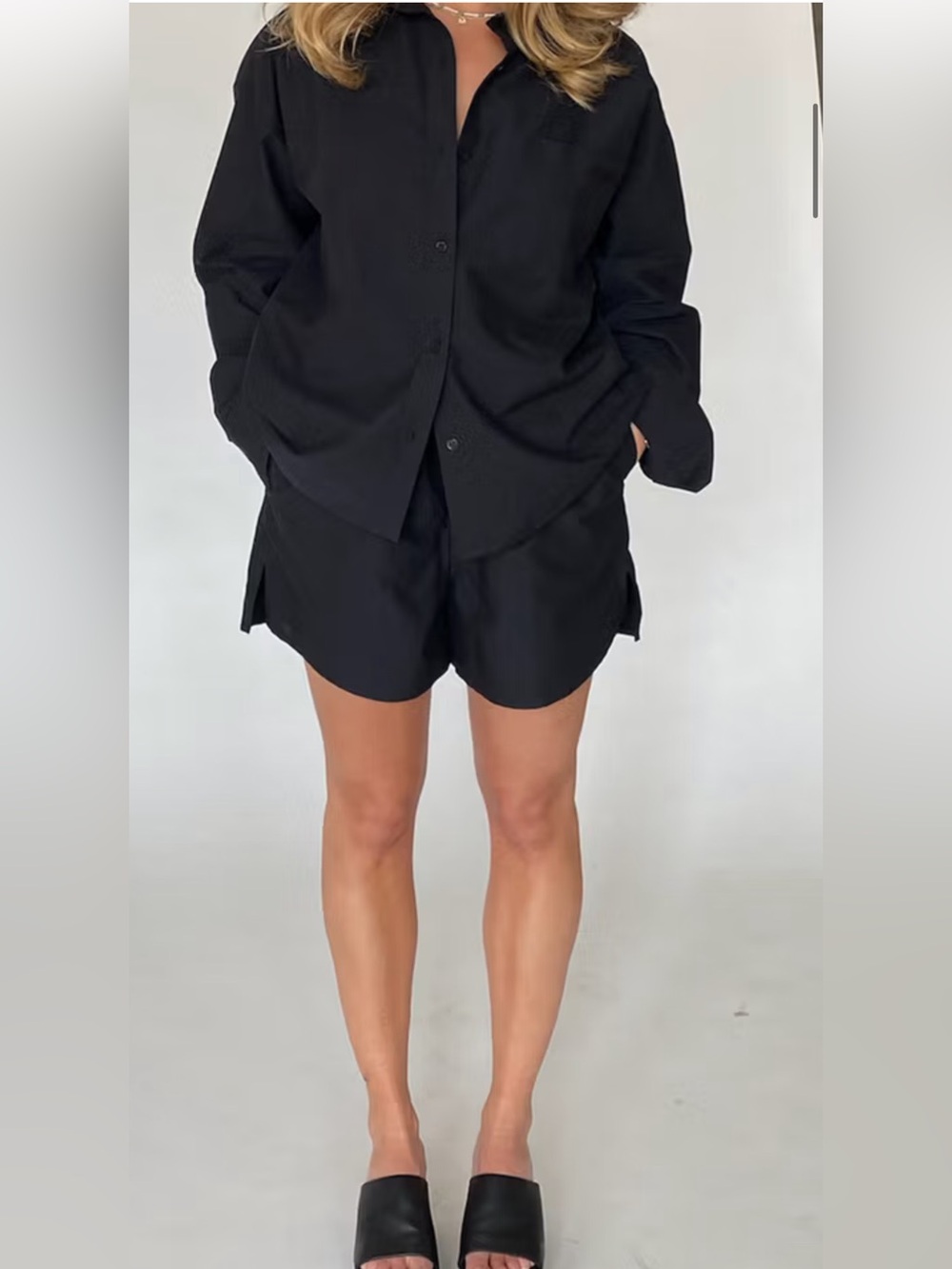 Djerf Avenue Breezy Short Black